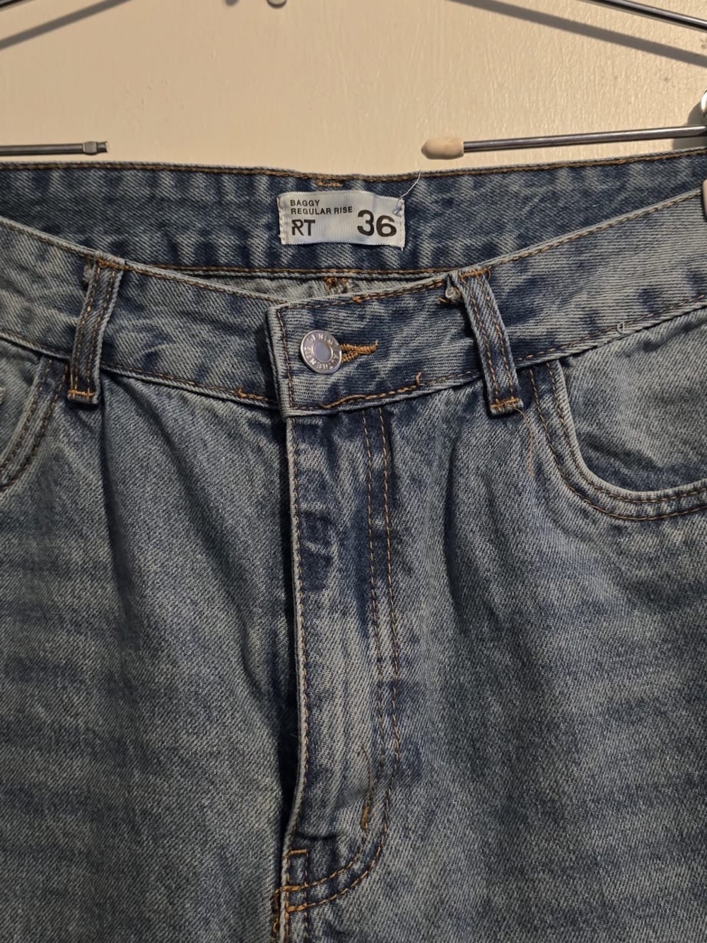 Classic High-Rise Straight Leg Women’s Jeans - Light Blue - Picture 5 of 11